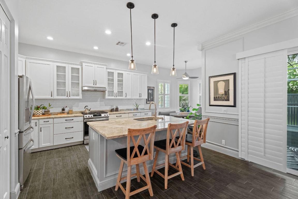 127 NW Swann Mill Circle