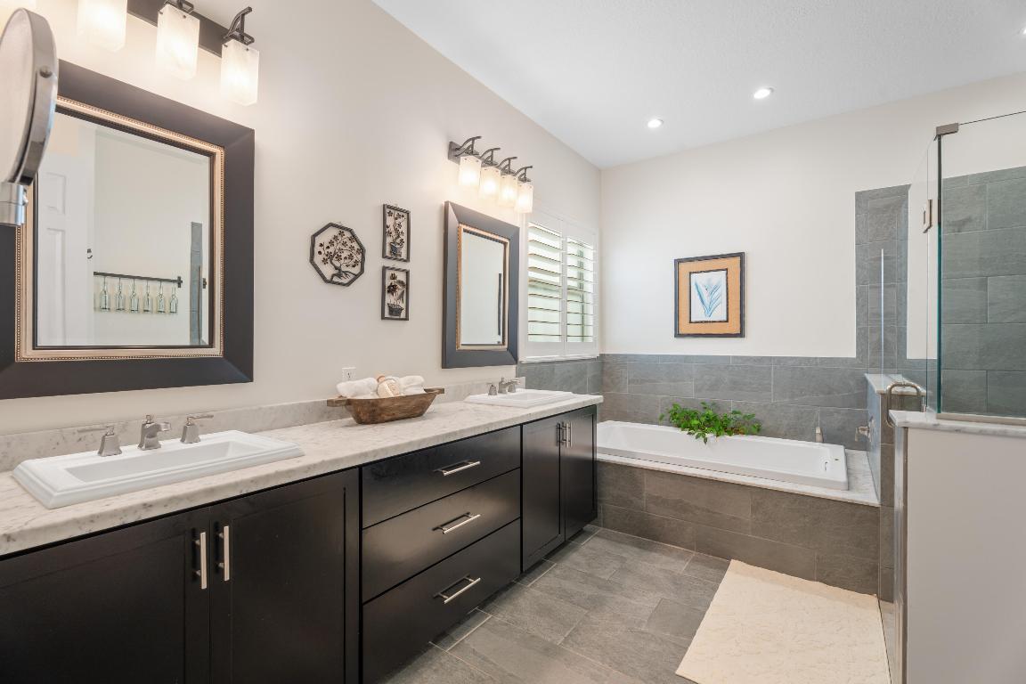 127 NW Swann Mill Circle