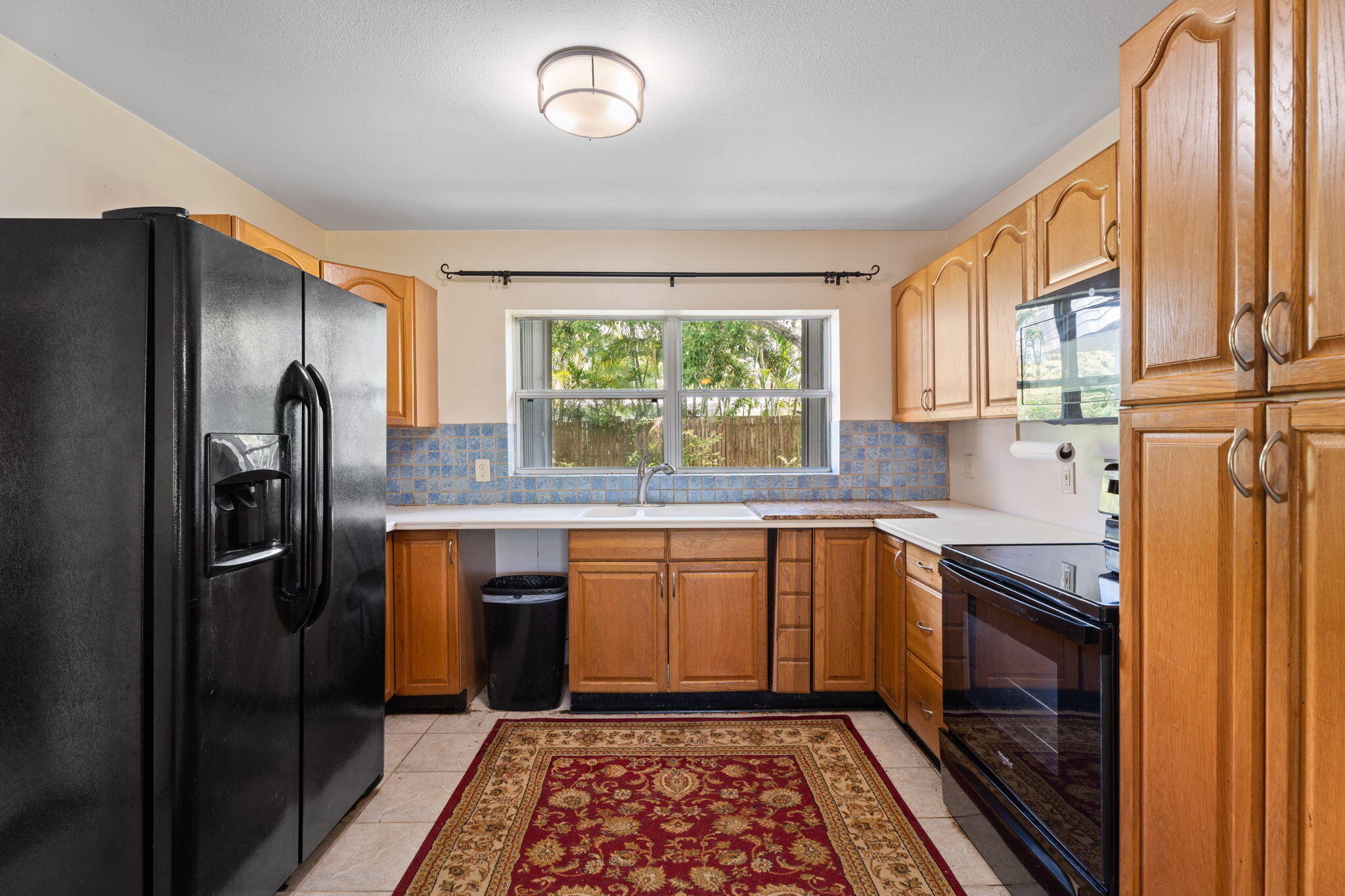 1048 SW 36th Terrace