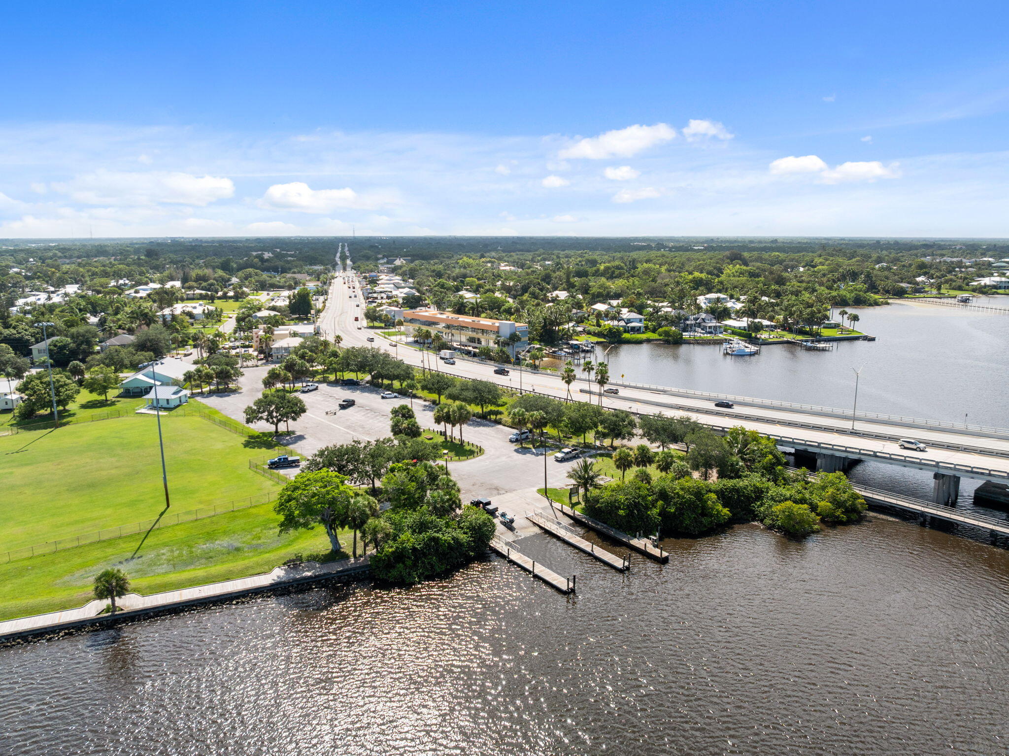 1048 SW 36th Terrace