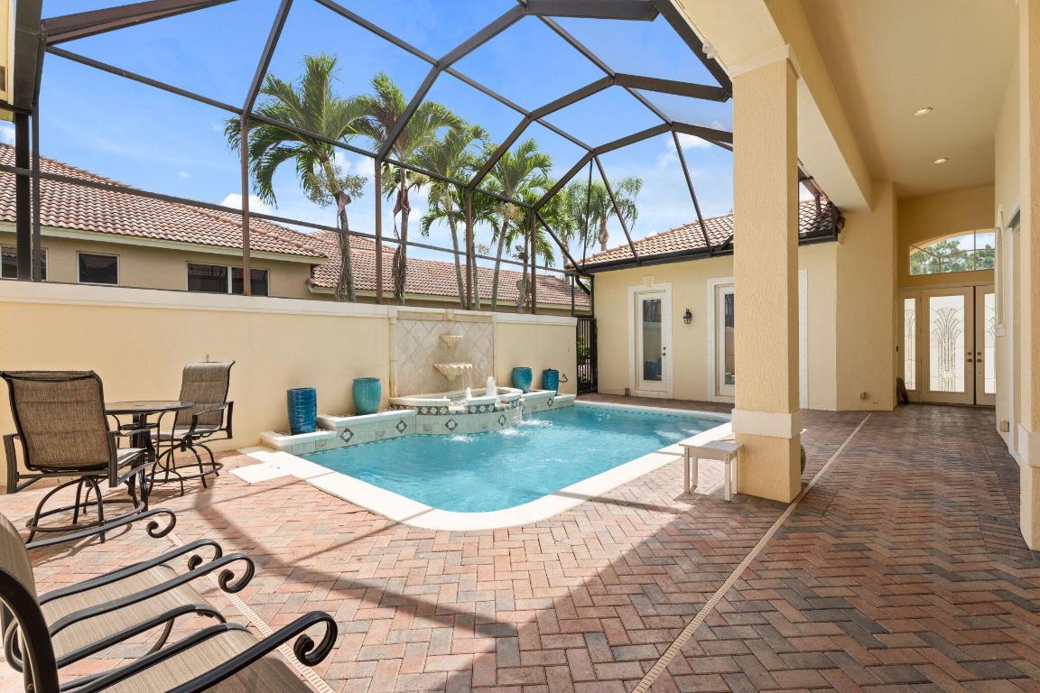 8738 Tompson Point Road