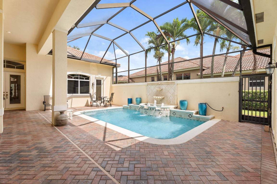 8738 Tompson Point Road