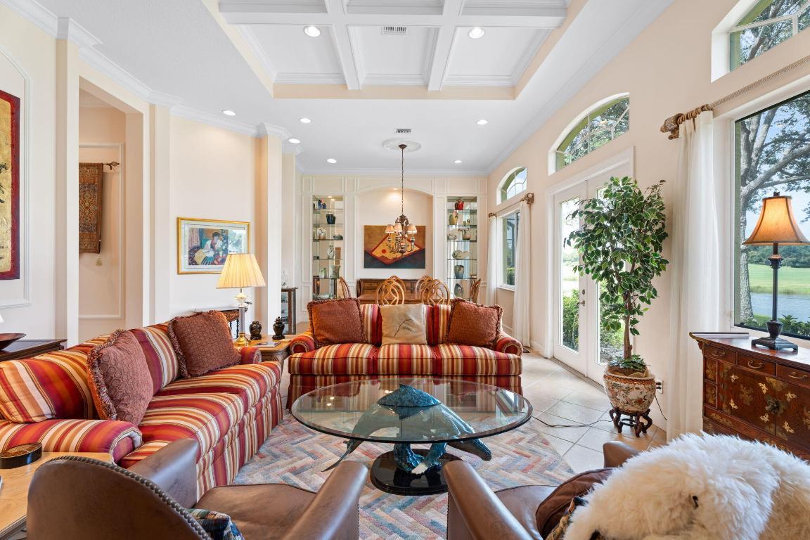 8738 Tompson Point Road