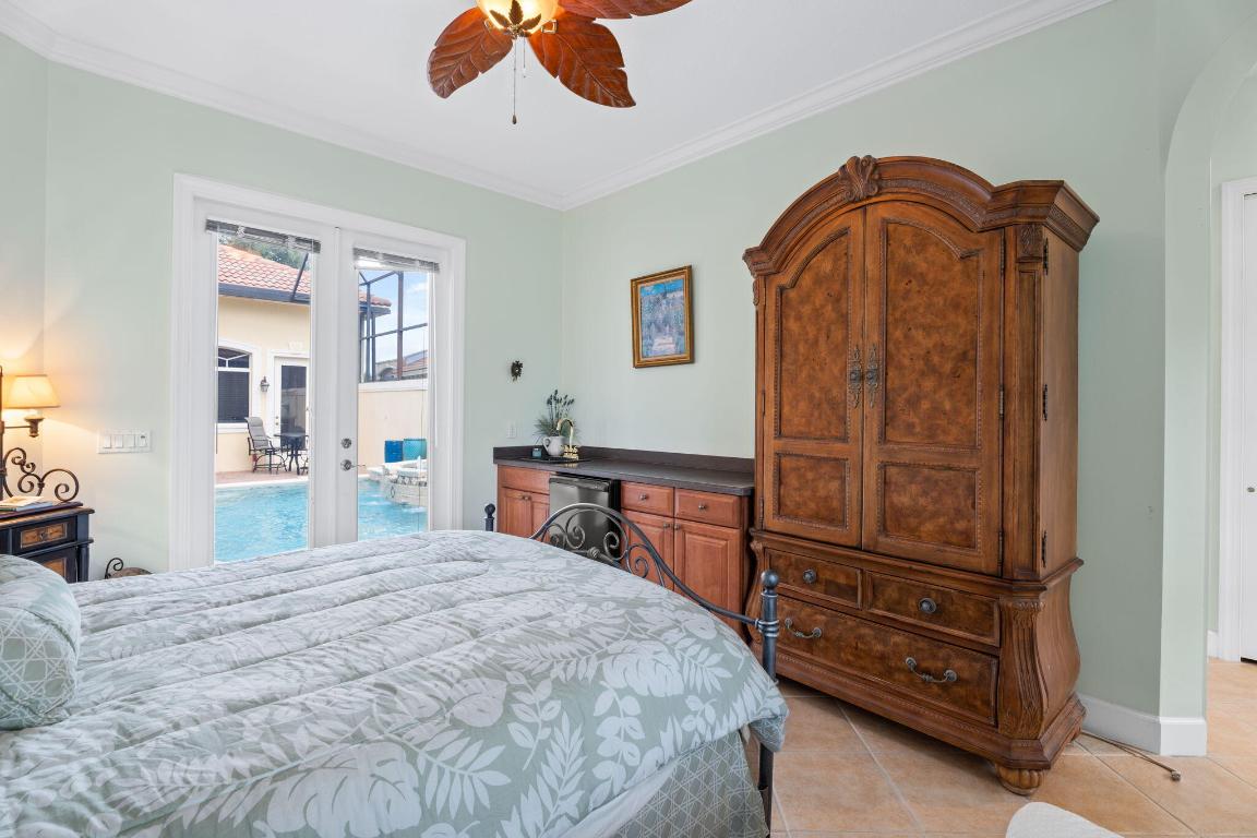 8738 Tompson Point Road