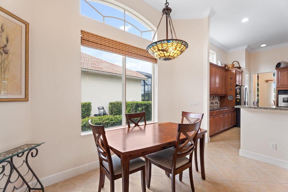 8738 Tompson Point Road