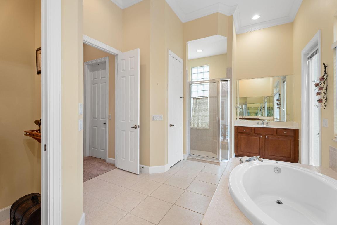 8738 Tompson Point Road