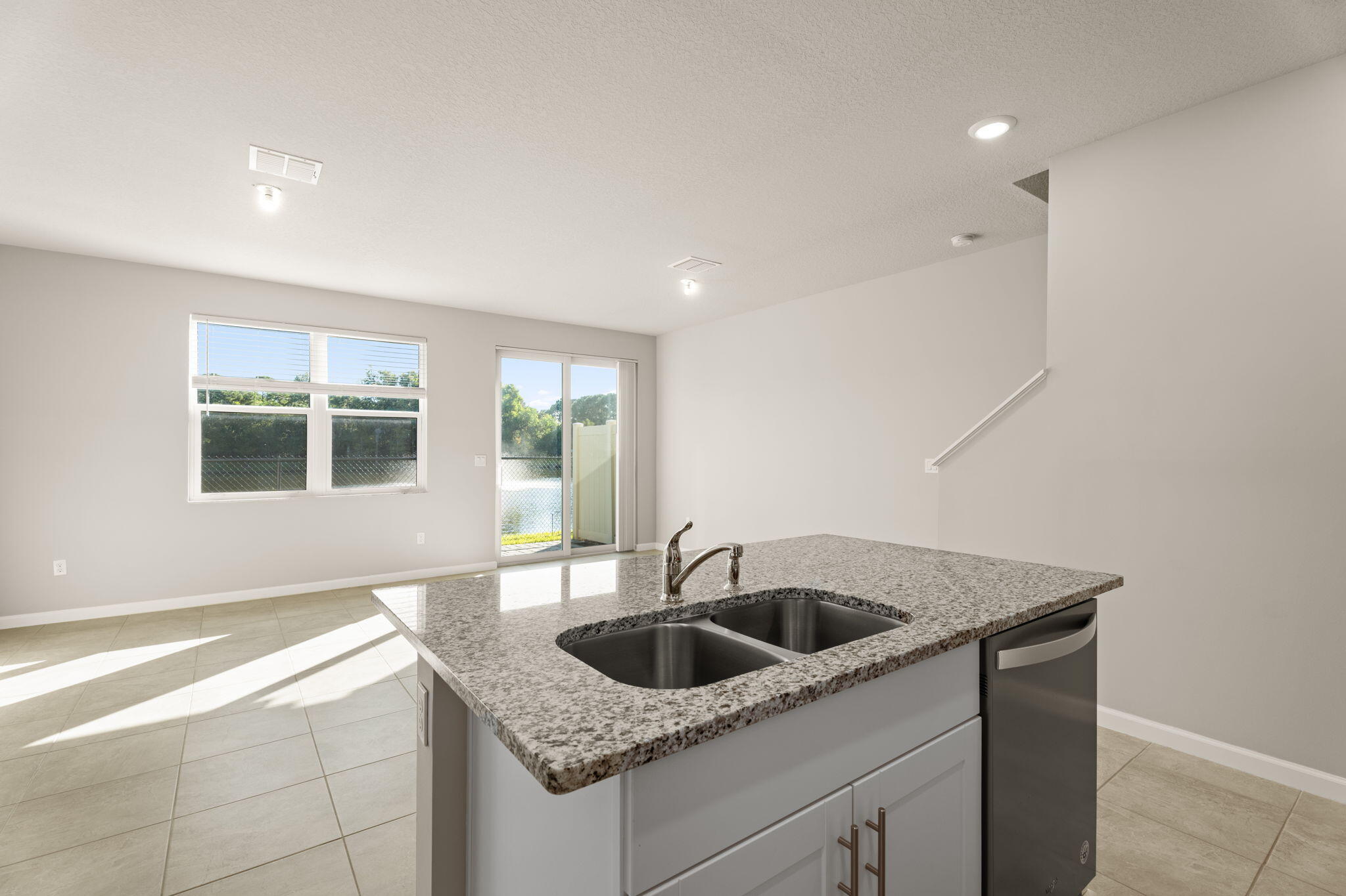 3939 SE Mentmore Lane