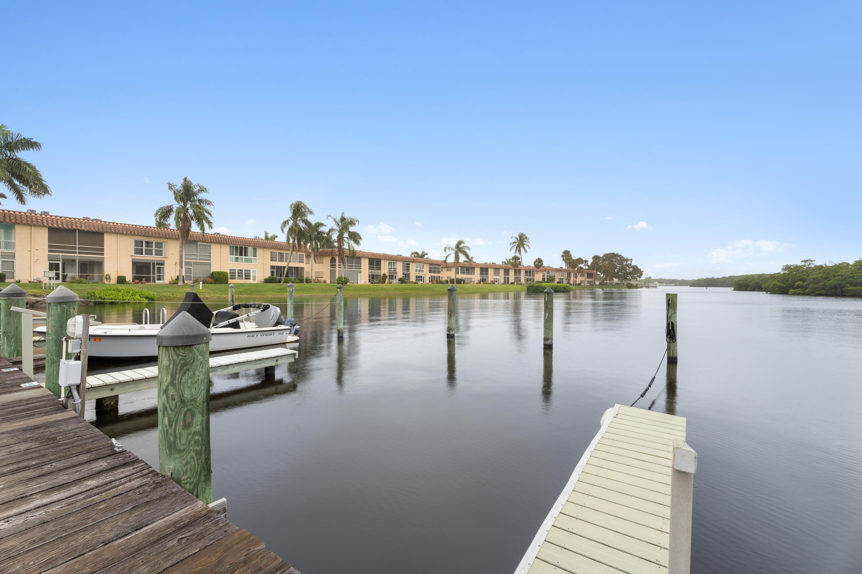 2600 S Kanner Highway F8