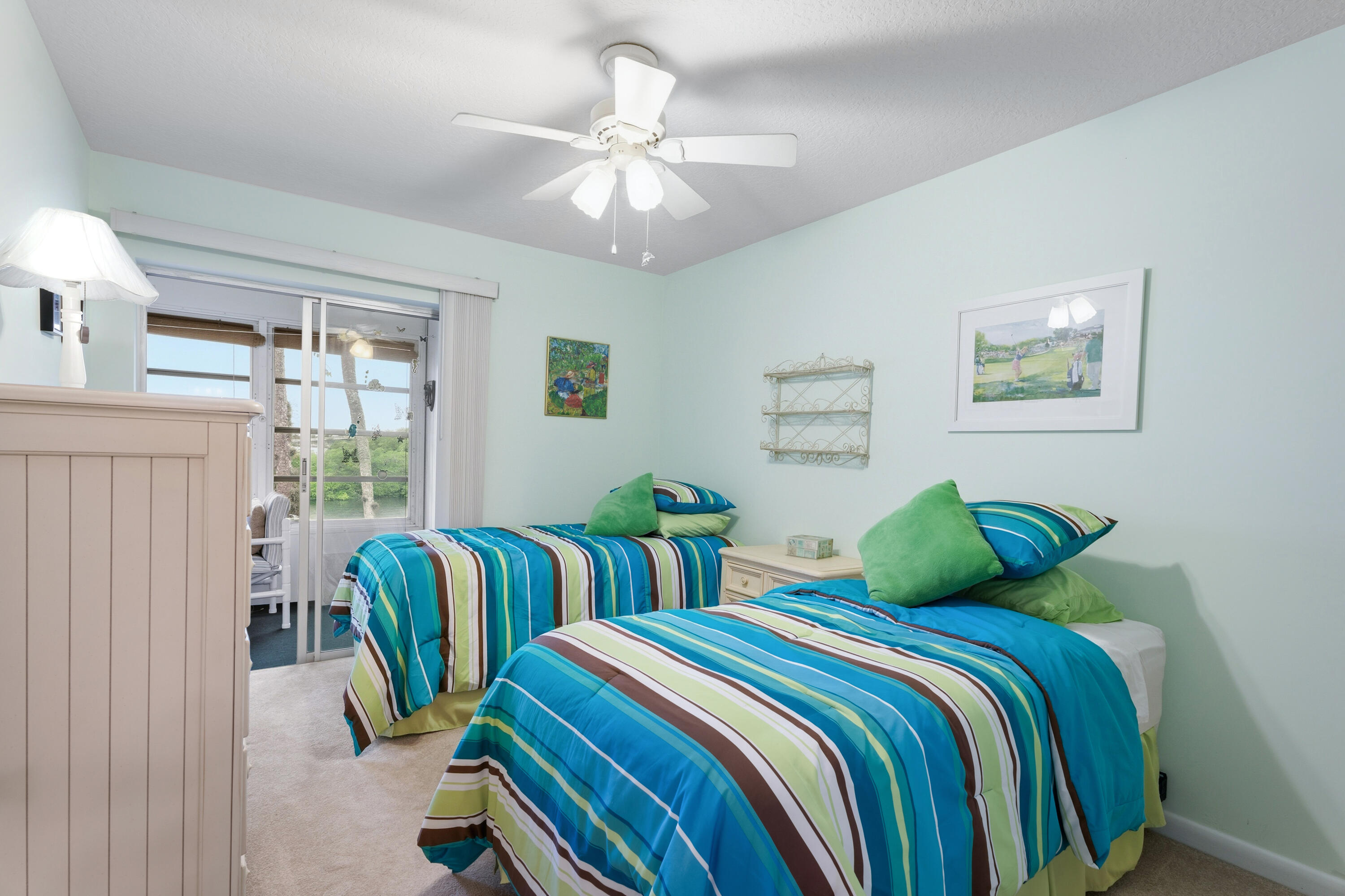 2600 S Kanner Highway F8