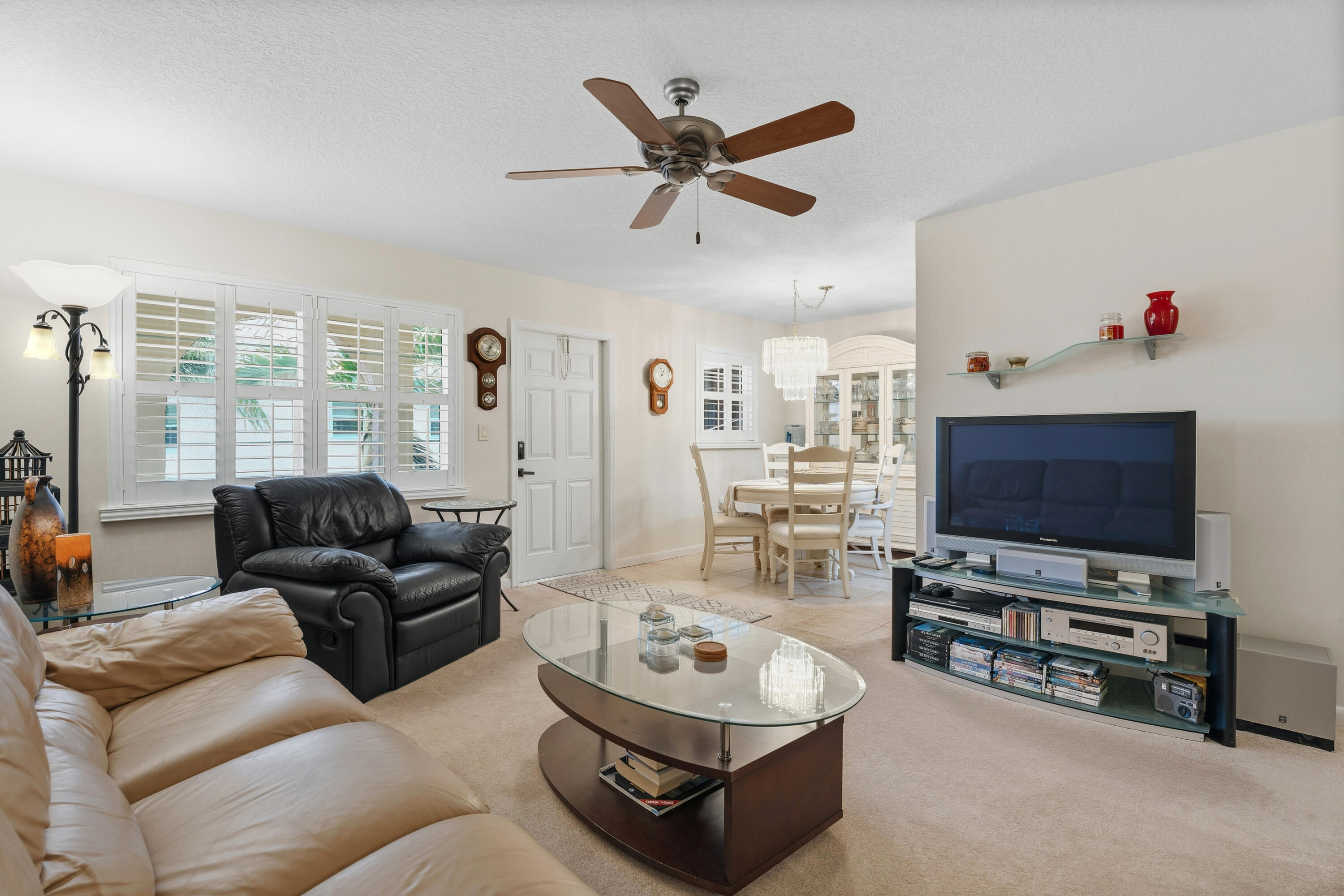 2600 S Kanner Highway F8