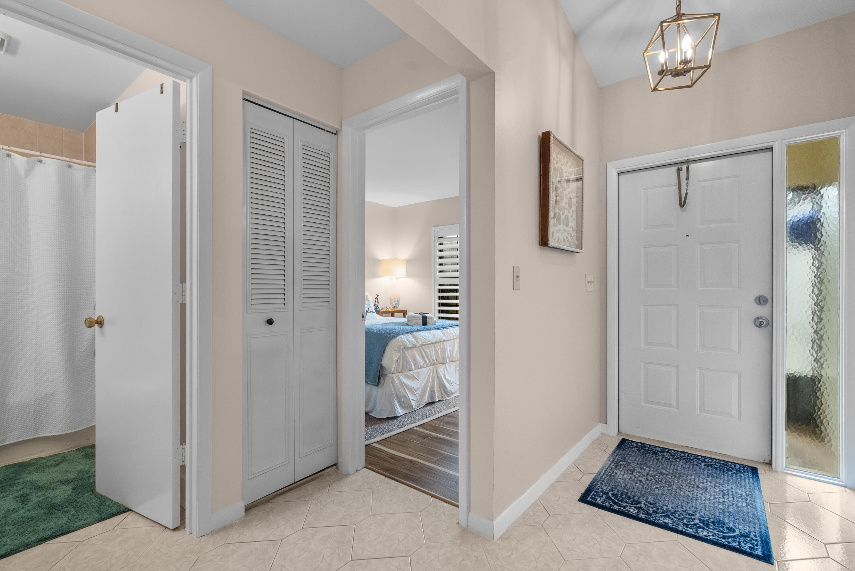 1544 SW Silver Pine Way 104f