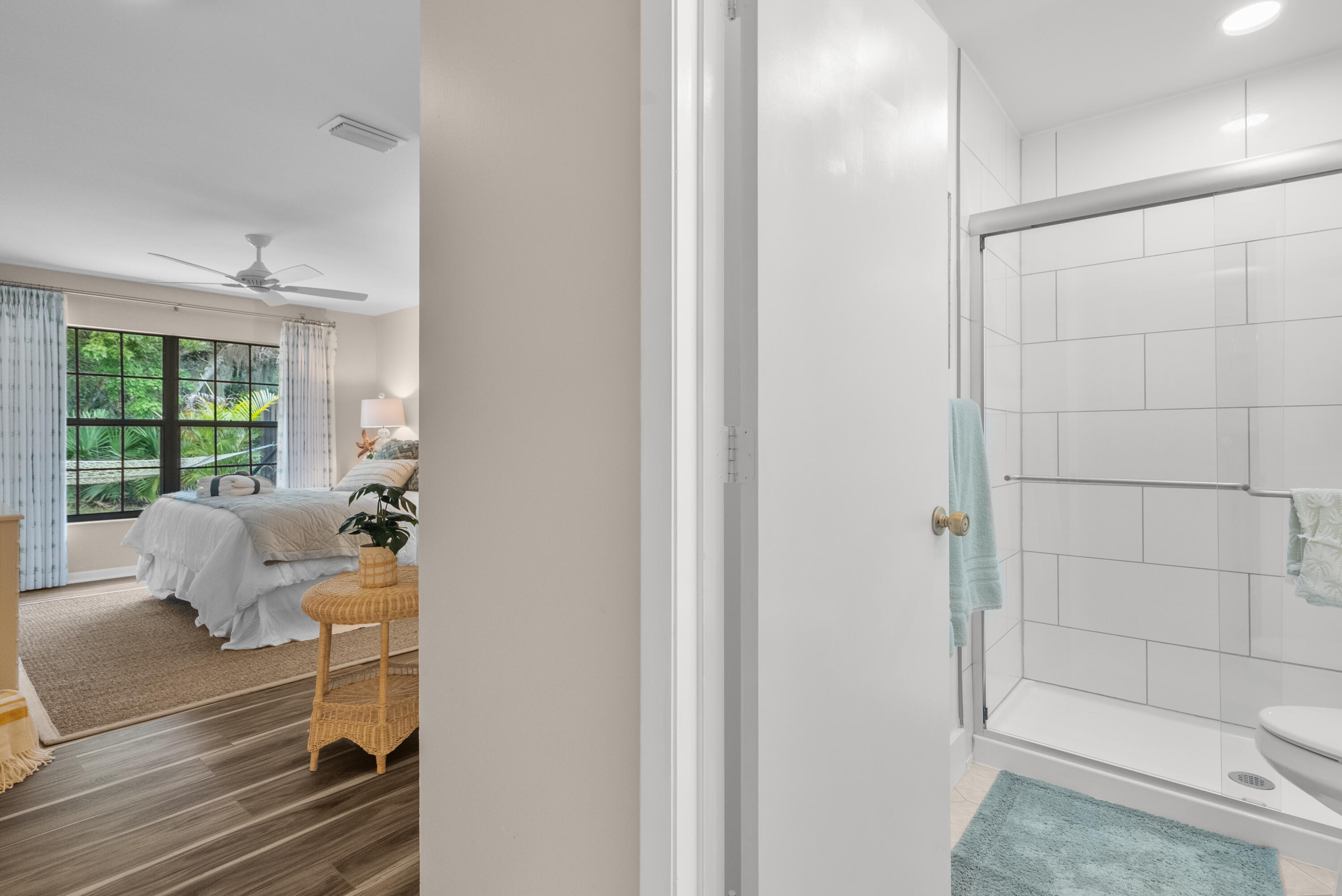 1544 SW Silver Pine Way 104f