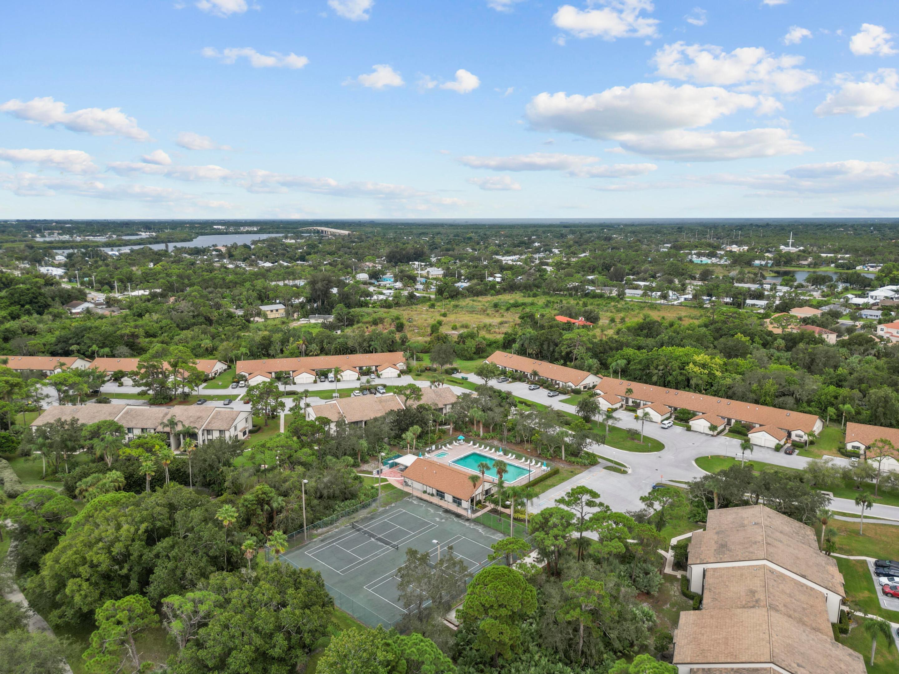 1544 SW Silver Pine Way 104f