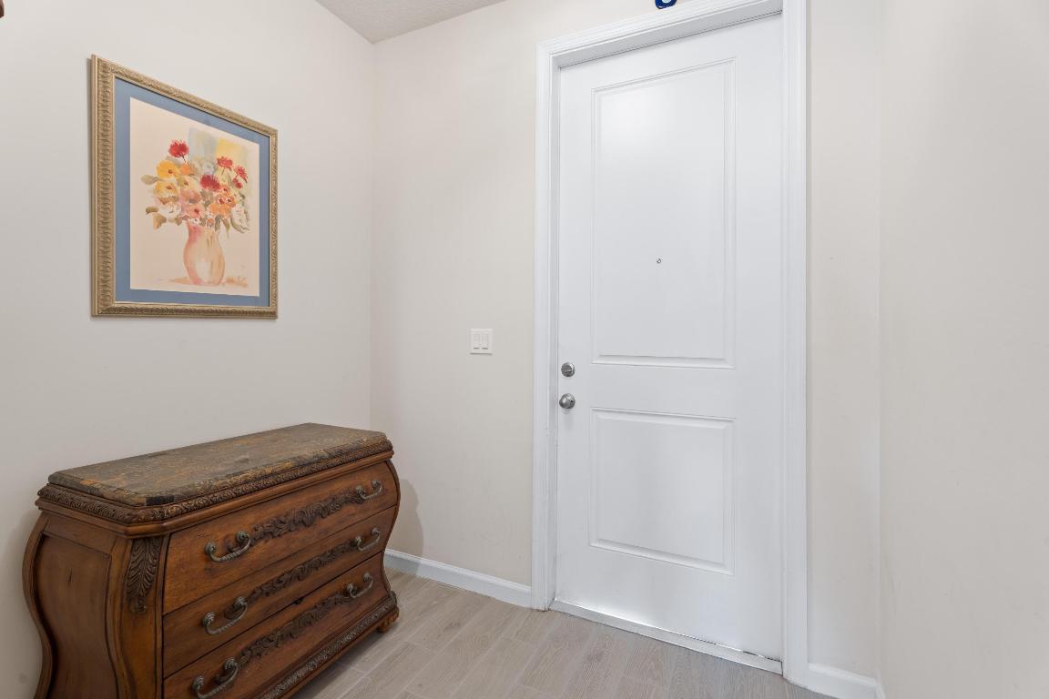 3931 SE Mentmore Lane