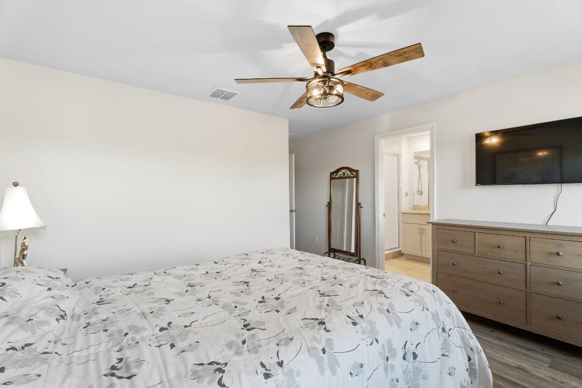 3931 SE Mentmore Lane