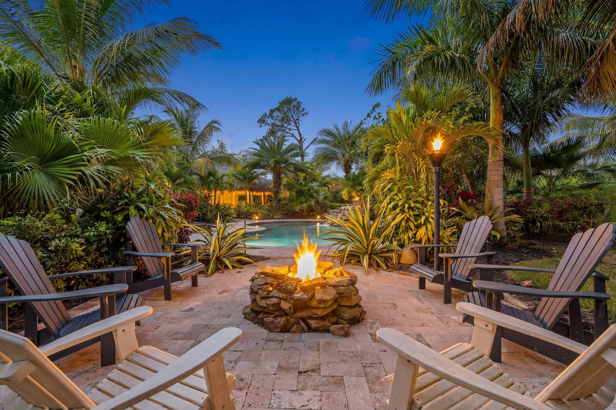 4330 SW Thistle Terrace