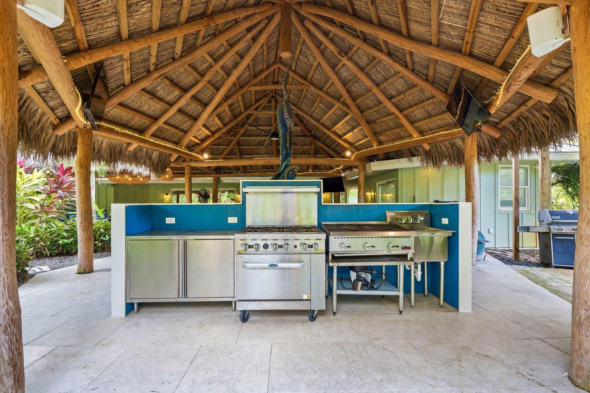 4330 SW Thistle Terrace