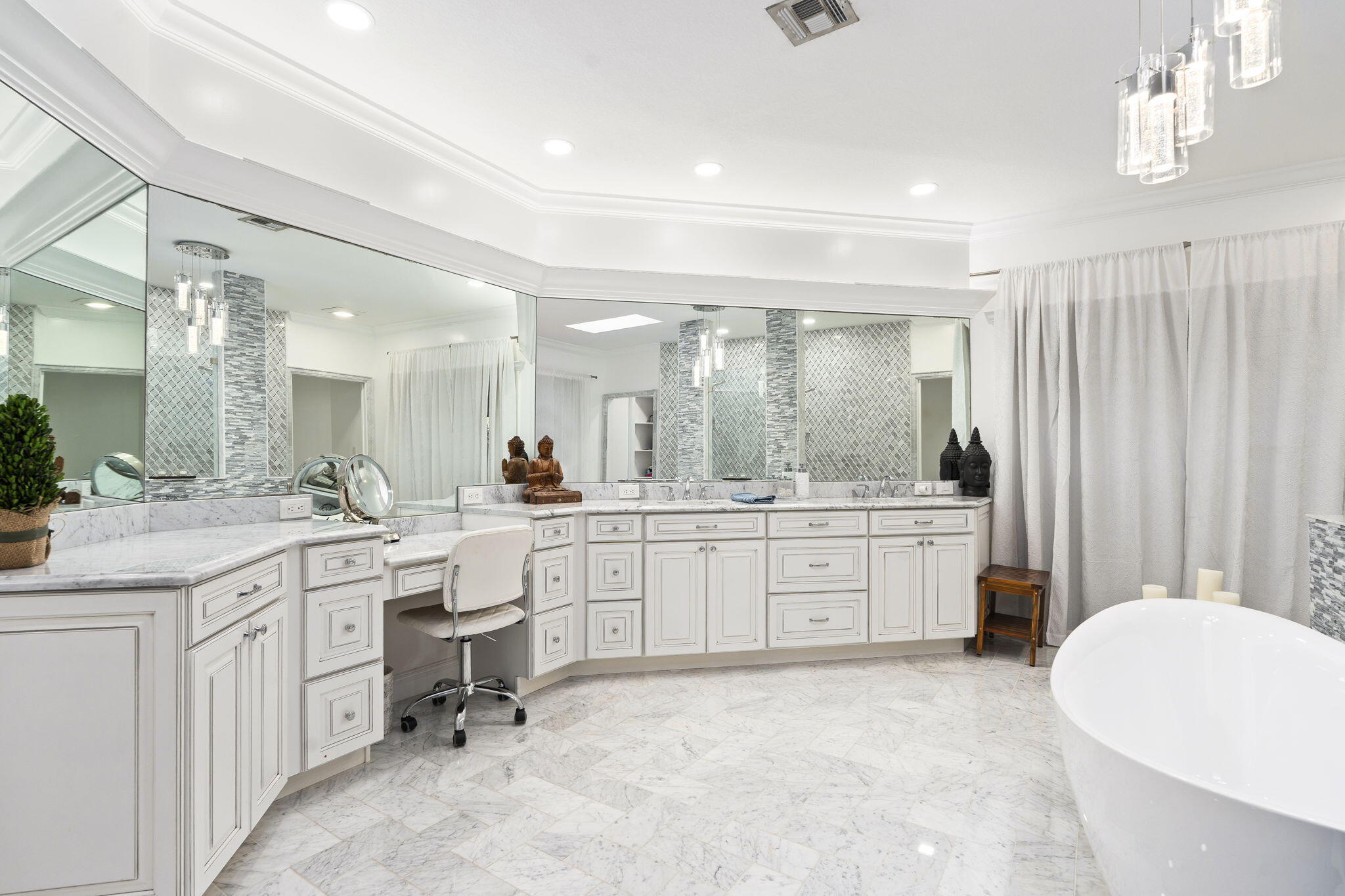 4330 SW Thistle Terrace