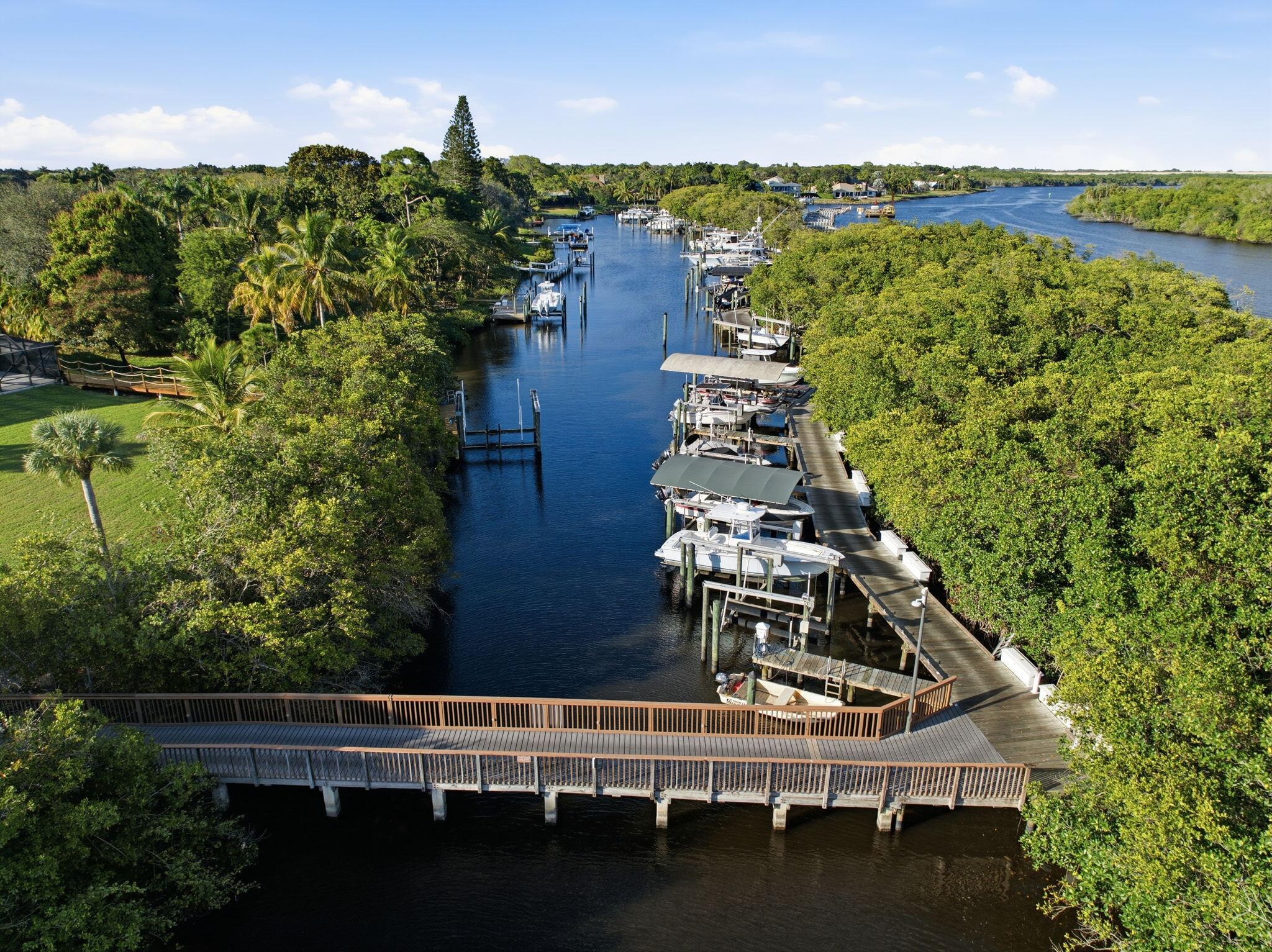 4330 SW Thistle Terrace