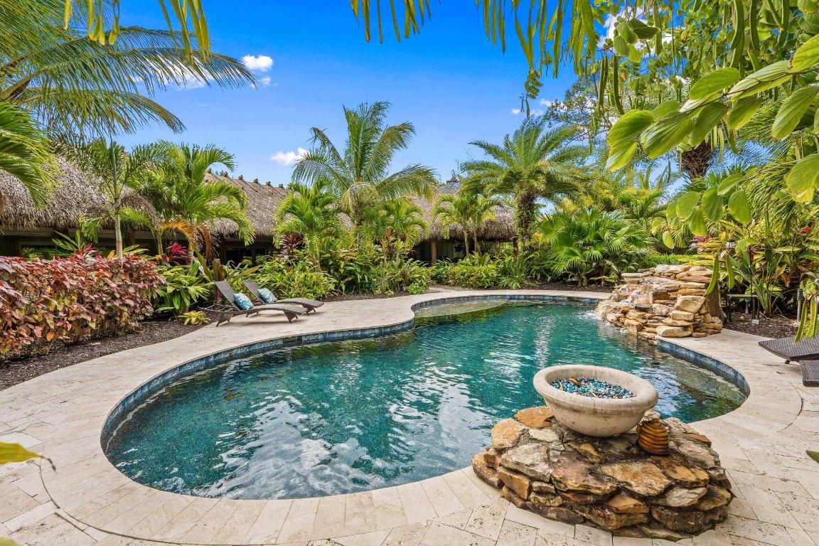 4330 SW Thistle Terrace