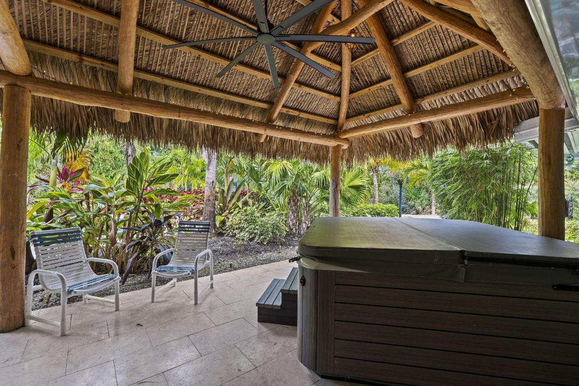 4330 SW Thistle Terrace