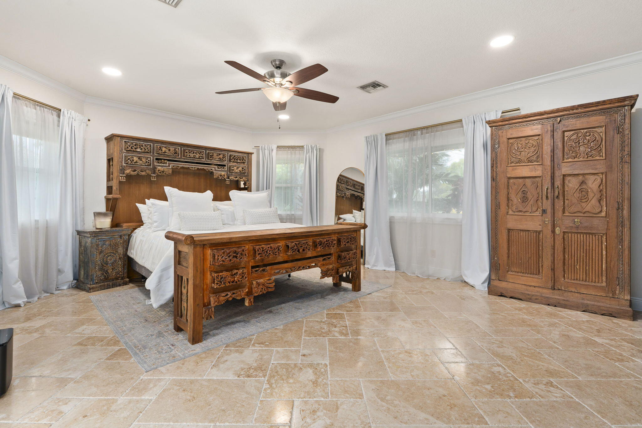 4330 SW Thistle Terrace