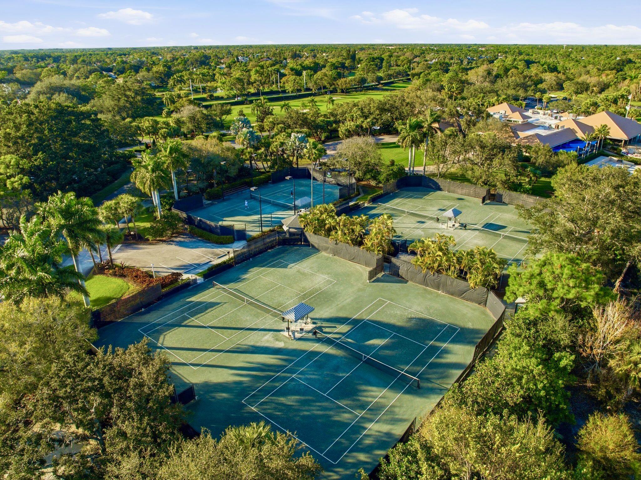 4330 SW Thistle Terrace