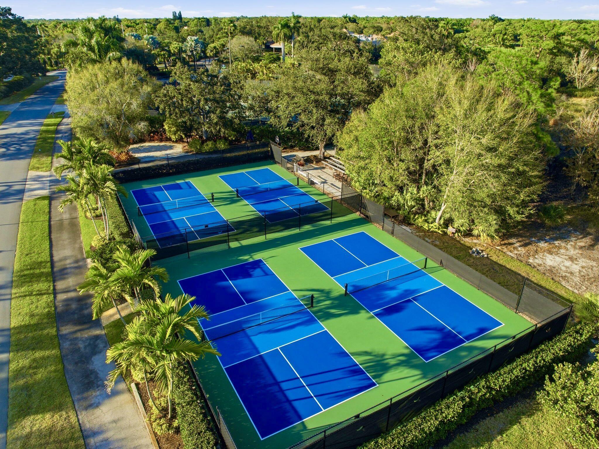 4330 SW Thistle Terrace