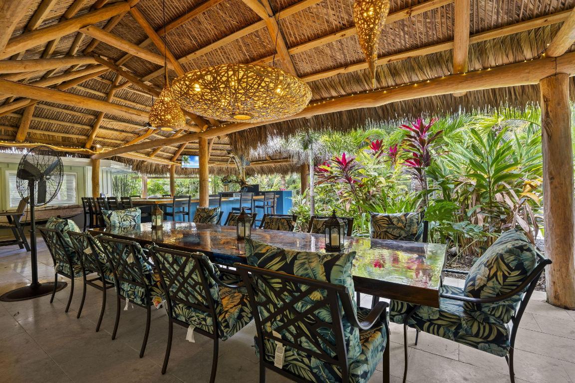 4330 SW Thistle Terrace