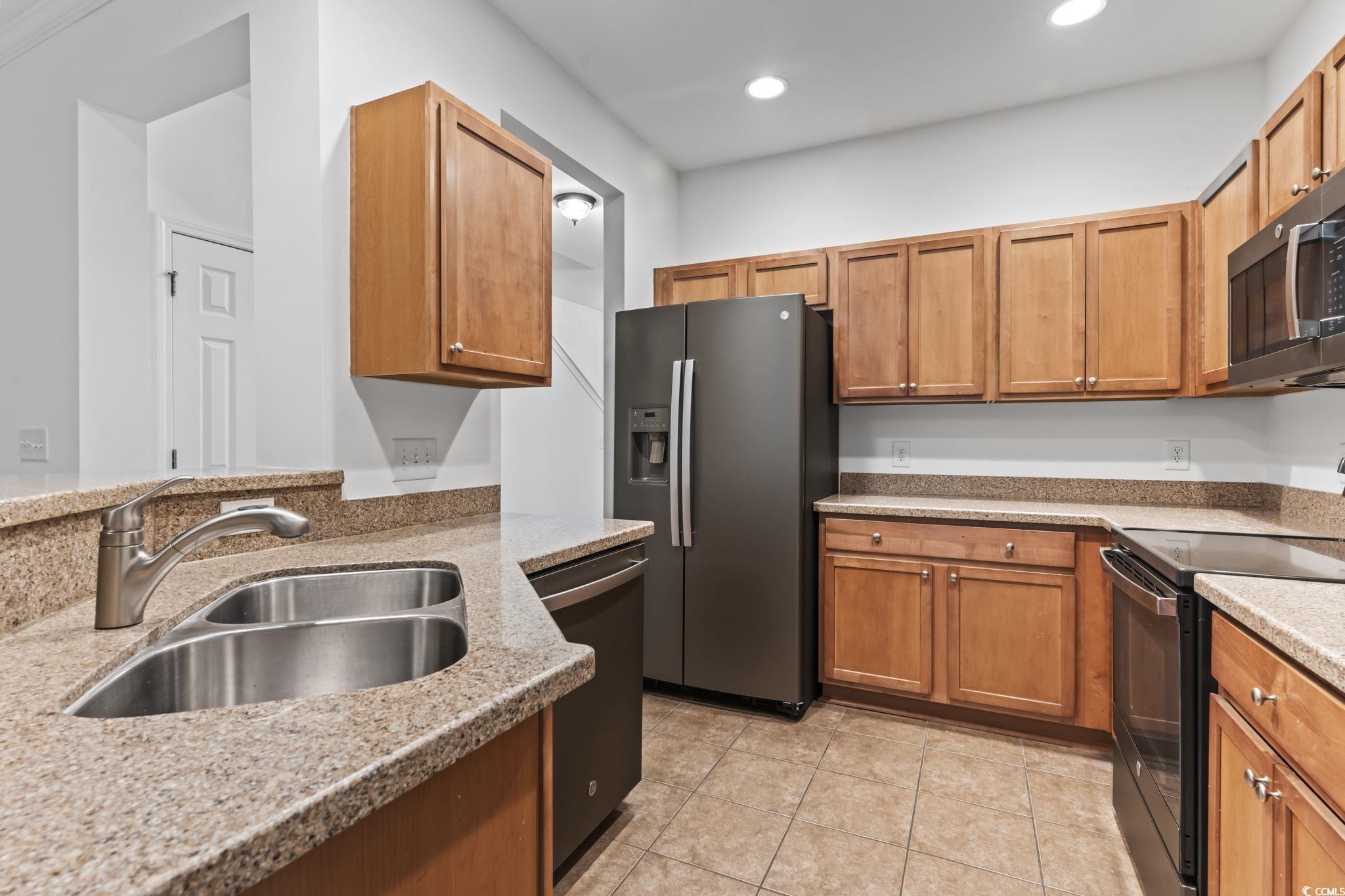 166 Olde Towne Way Unit: 3