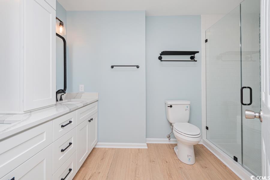 651 Woodmoor Dr. Unit: 202
