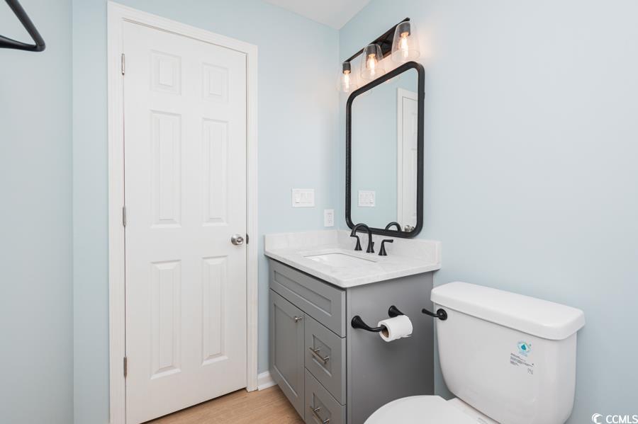 651 Woodmoor Dr. Unit: 202