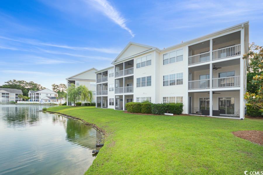 651 Woodmoor Dr. Unit: 202