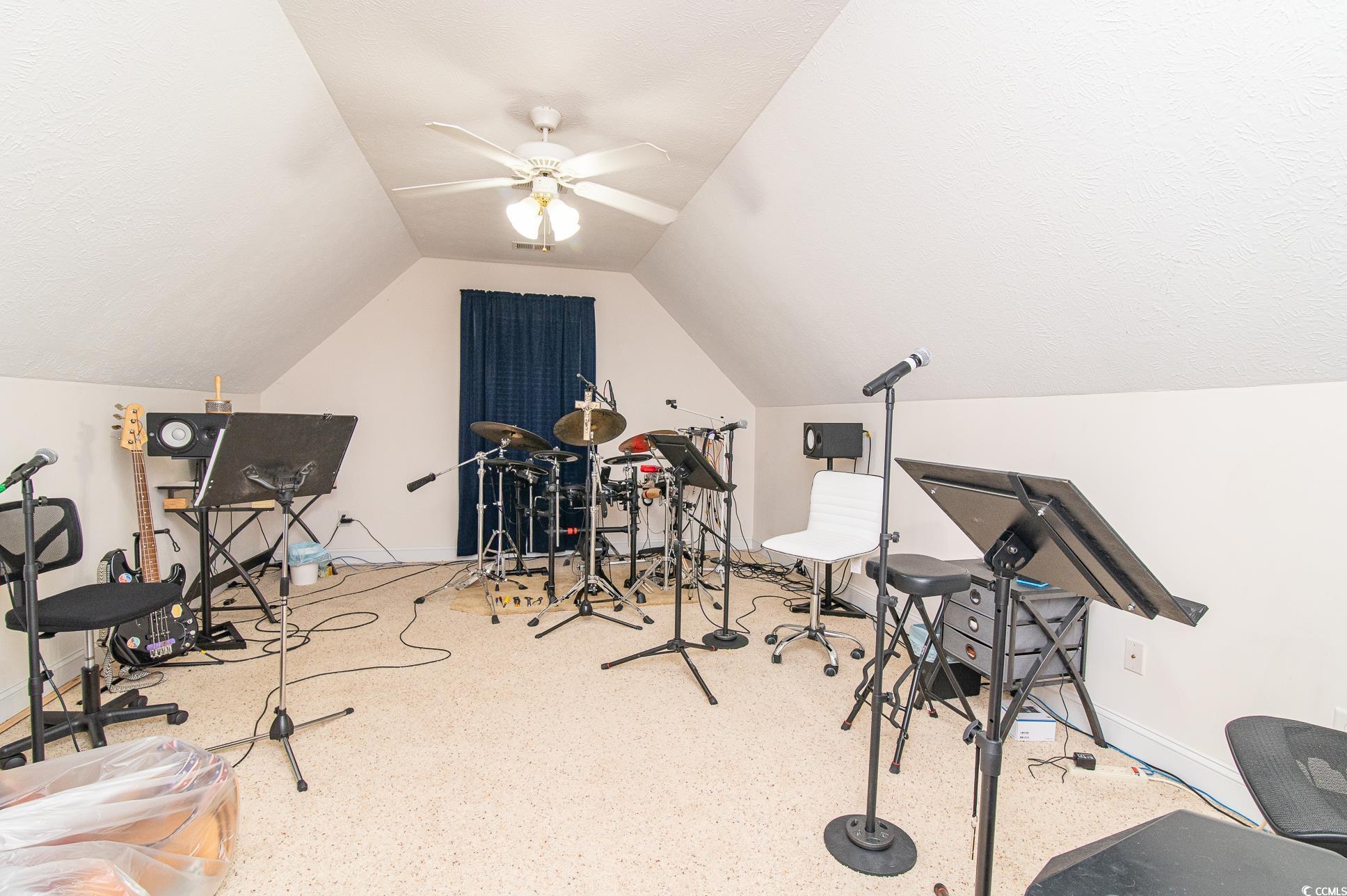 147 Lake Trail
