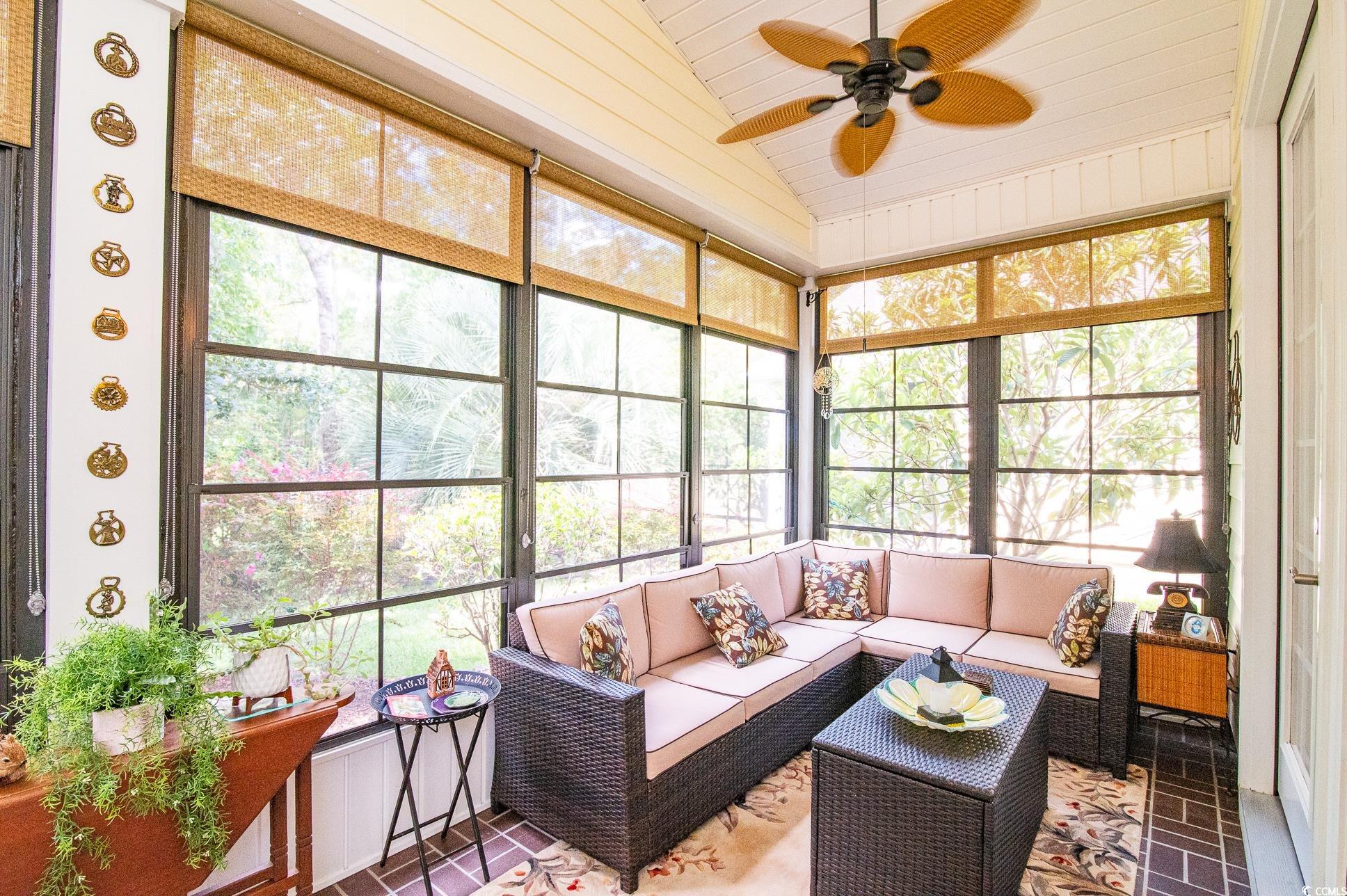 549 Grand Cypress Way