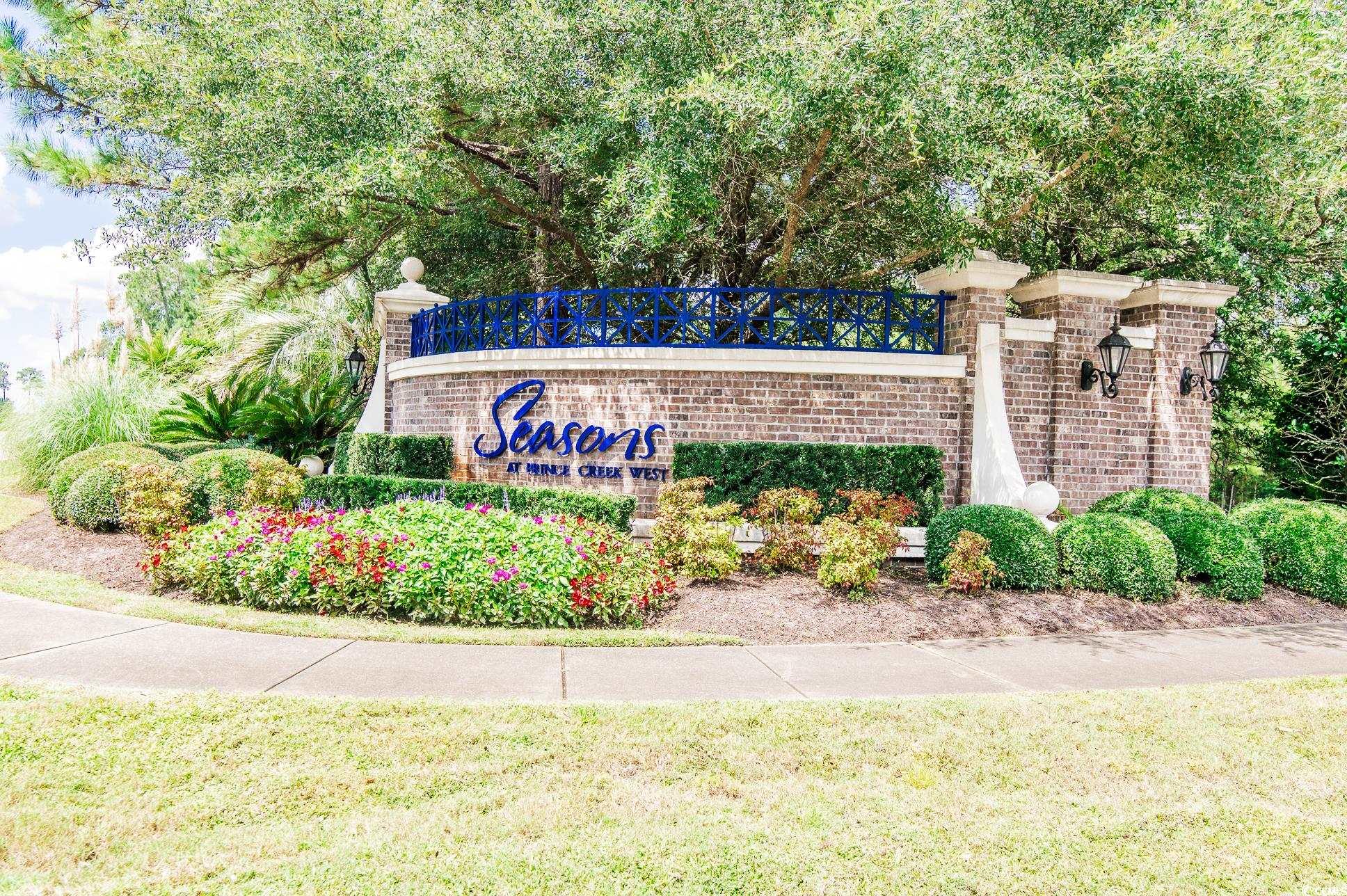 549 Grand Cypress Way