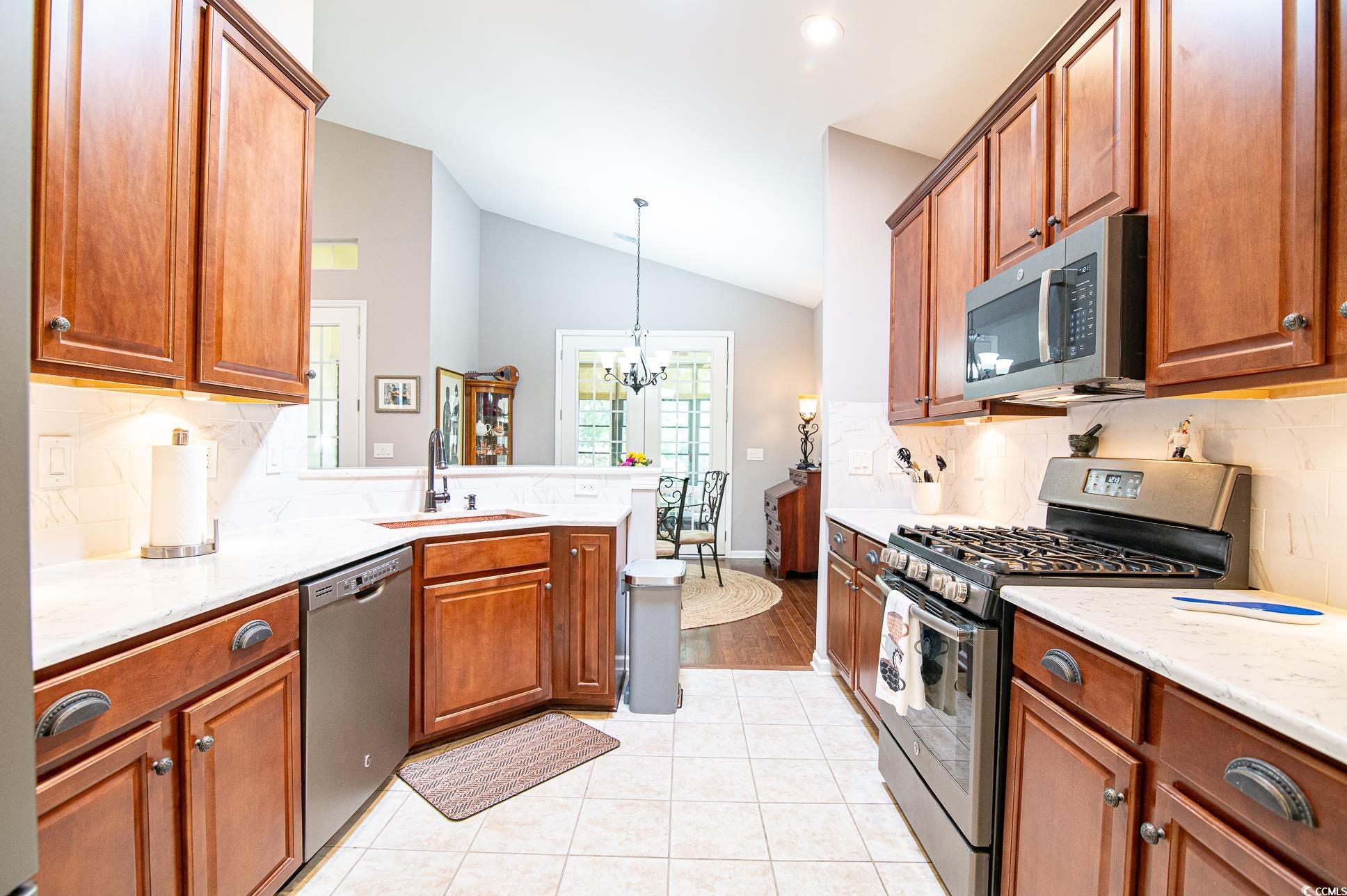 549 Grand Cypress Way