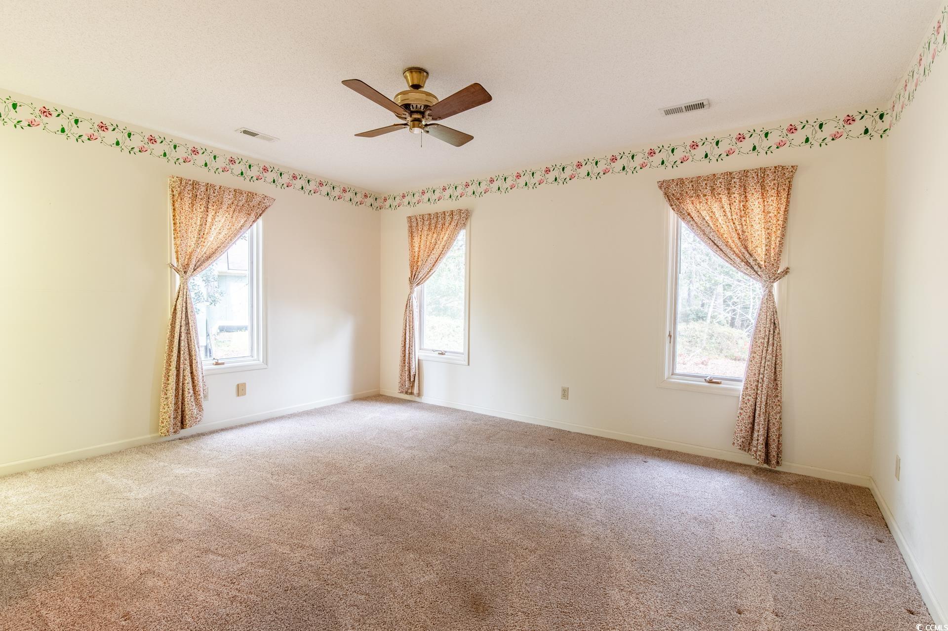 438 Aspen Loop