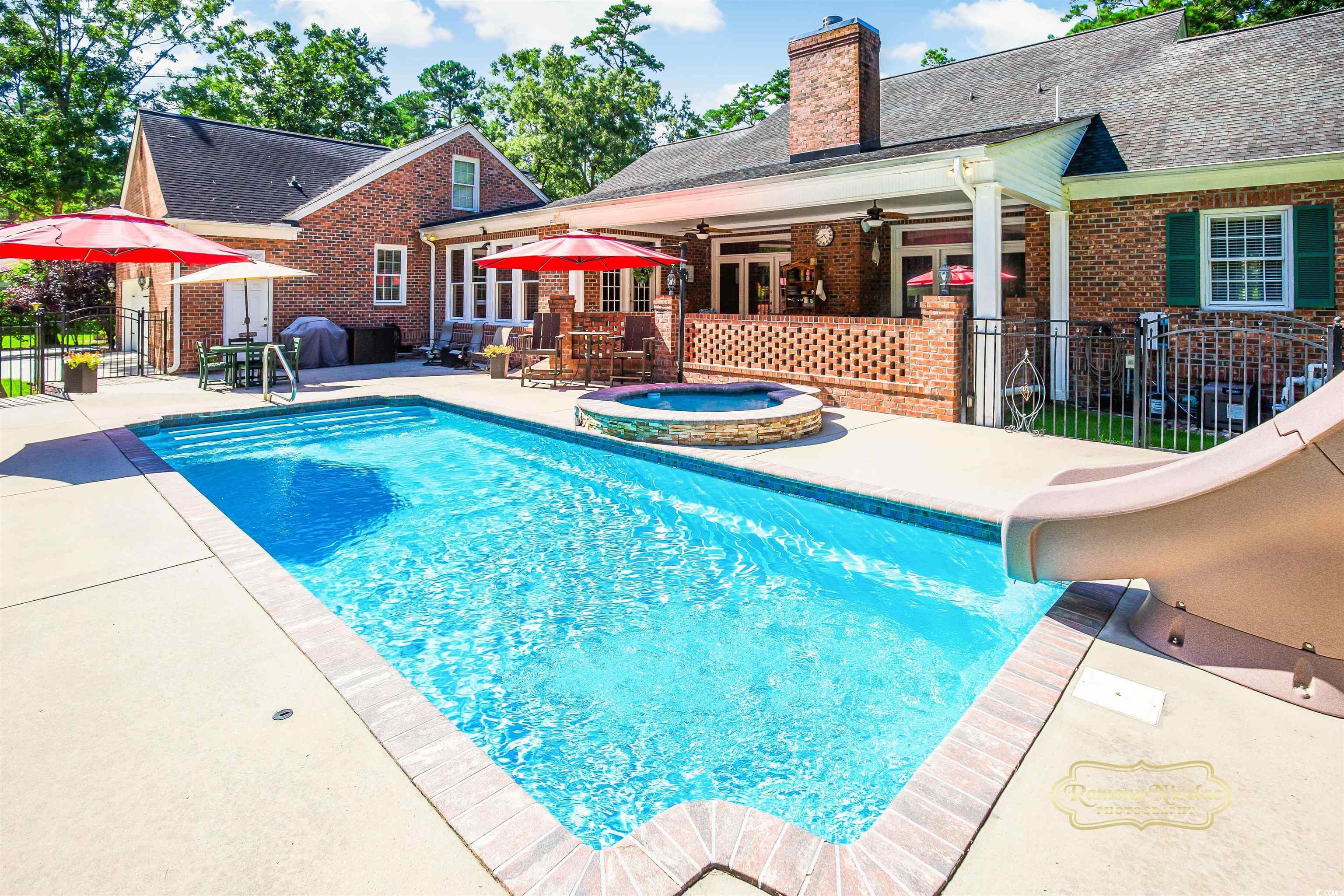 624 Plantation Circle