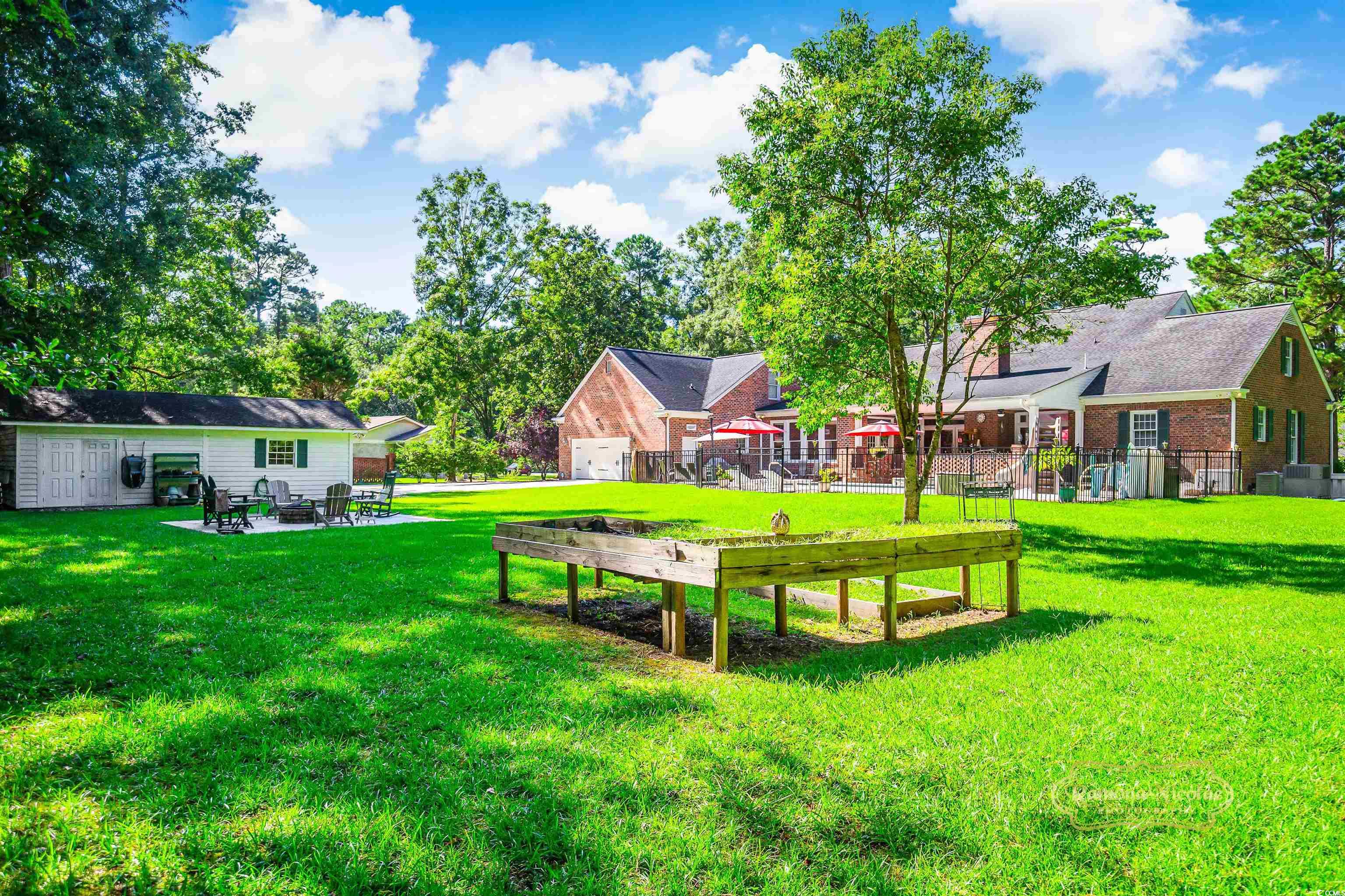 624 Plantation Circle