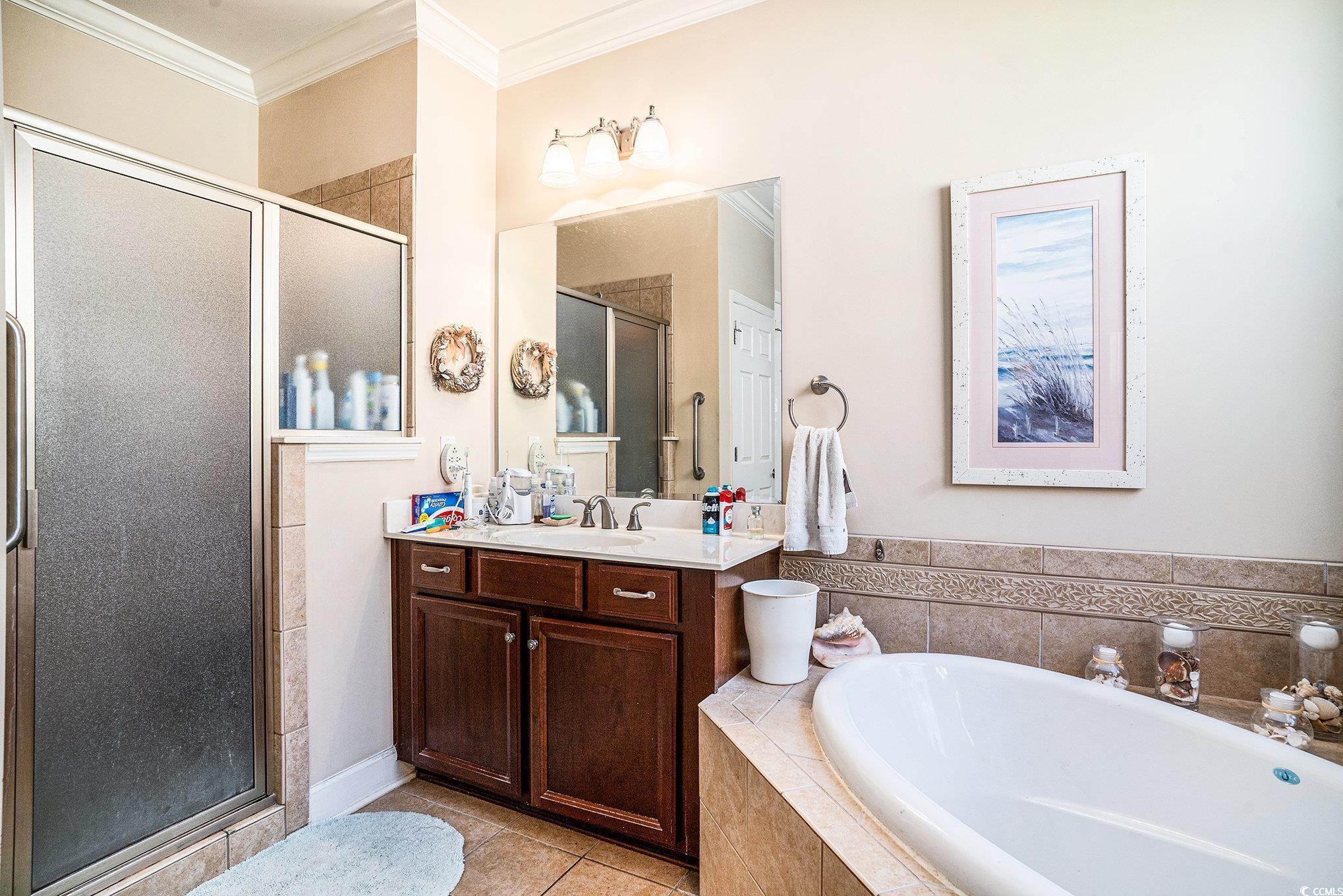 454 Grand Cypress Way