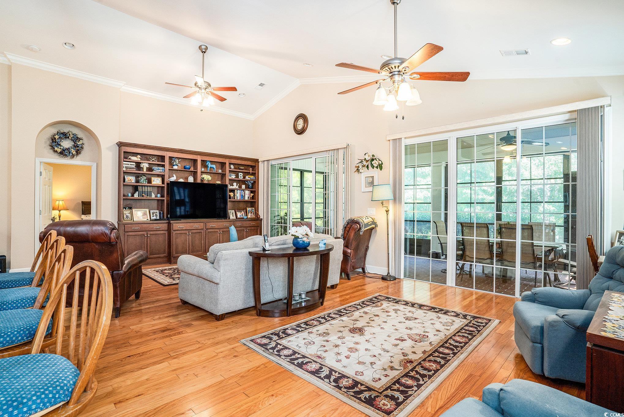 454 Grand Cypress Way
