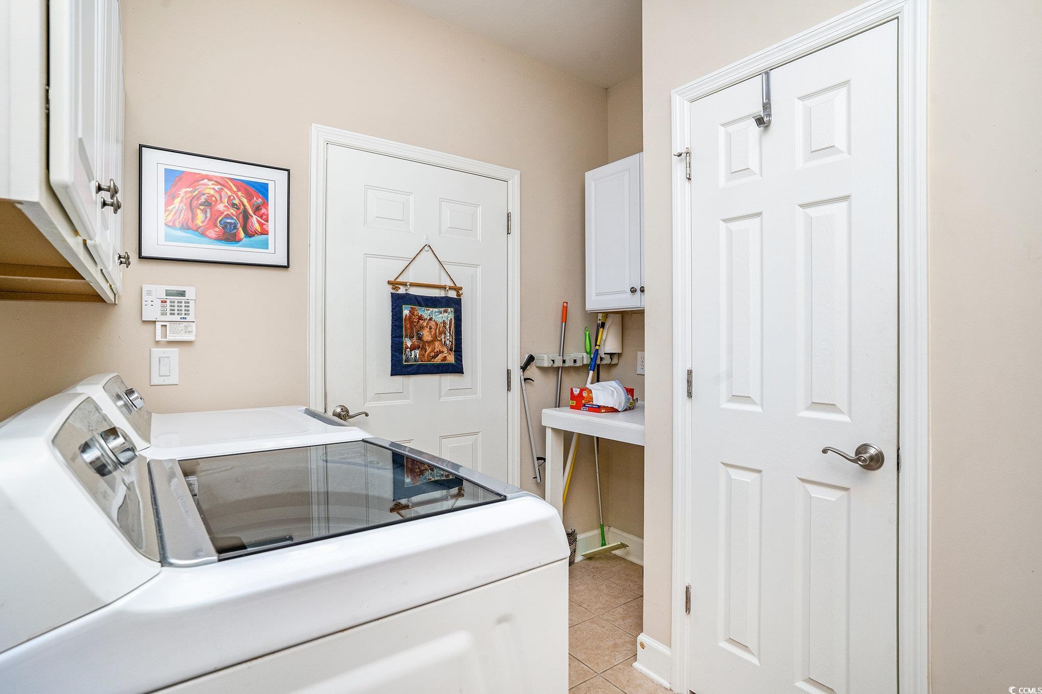 454 Grand Cypress Way