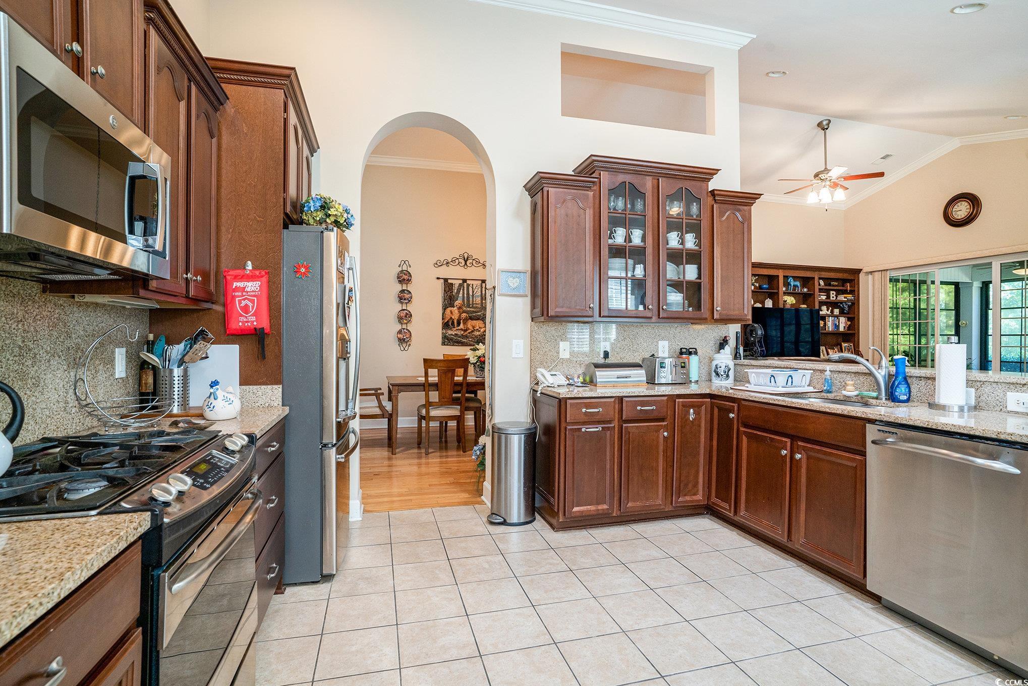 454 Grand Cypress Way
