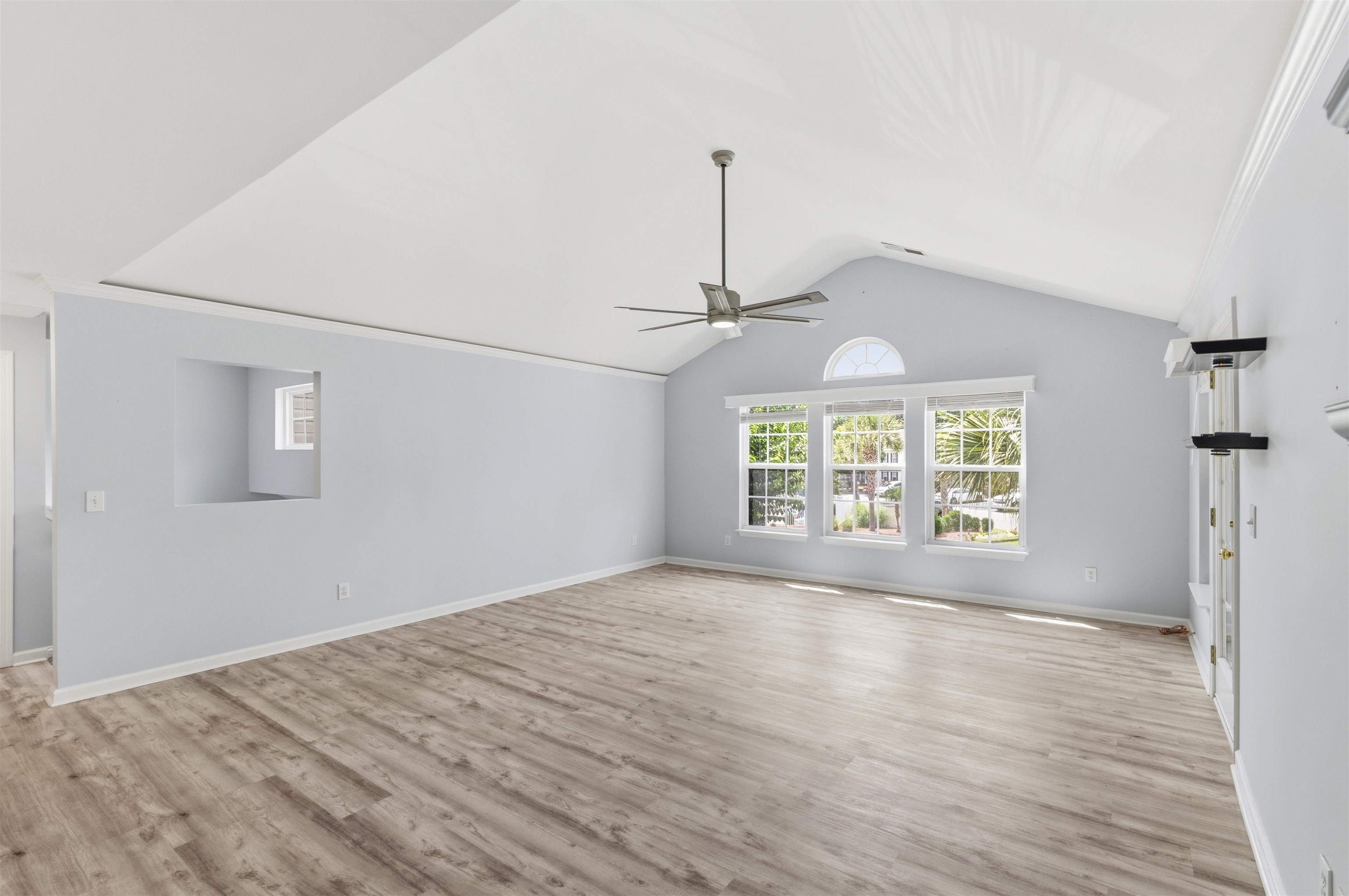 4665 Fringetree Dr. Unit: 5E