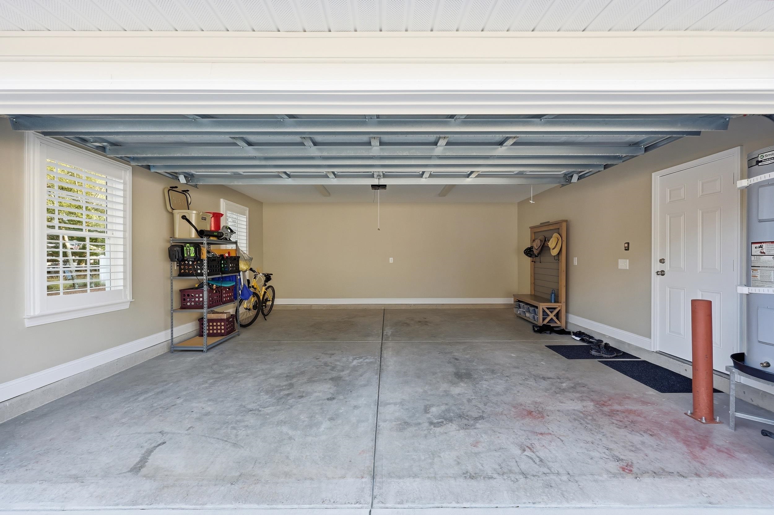 4576 Sandy Ln.