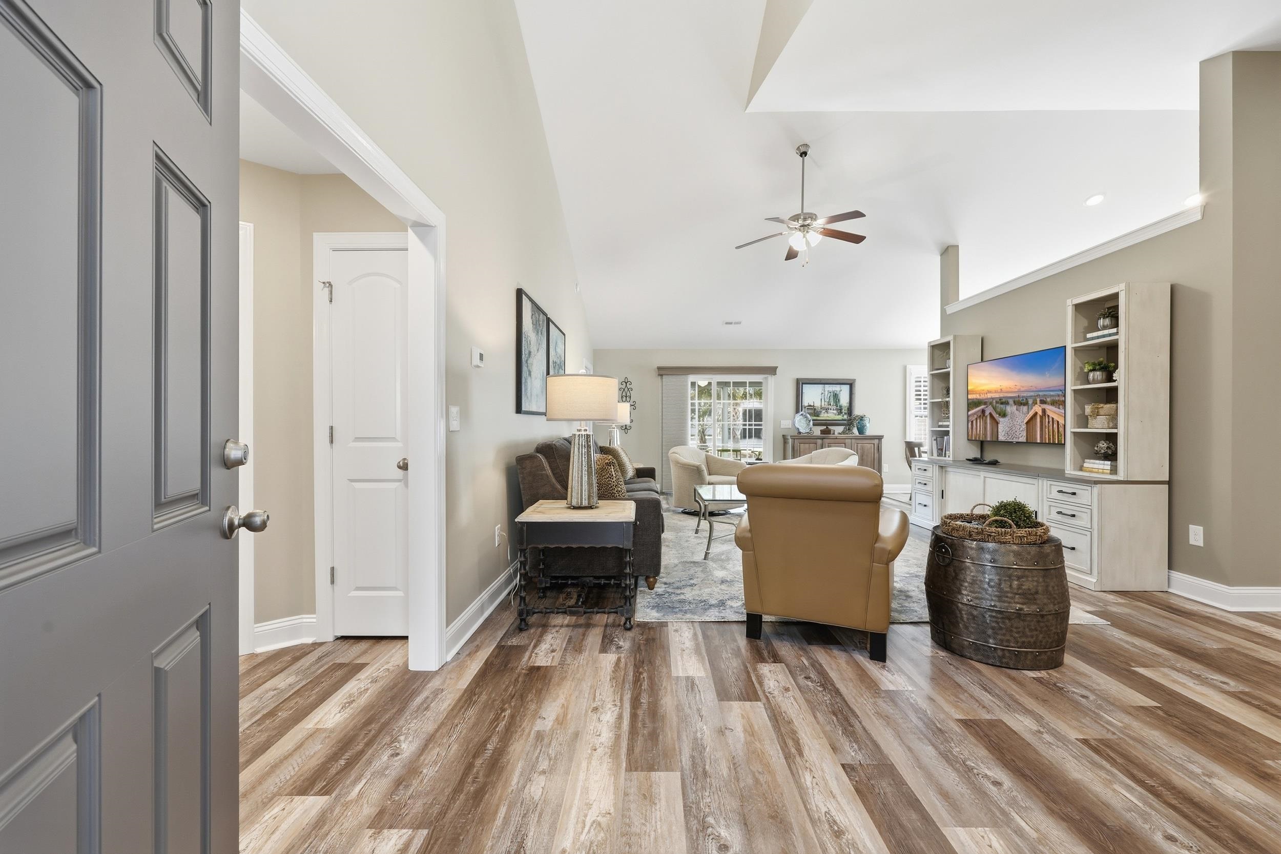 4576 Sandy Ln.