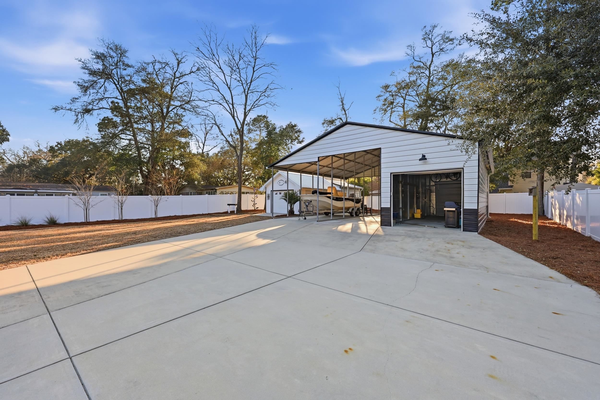 4576 Sandy Ln.