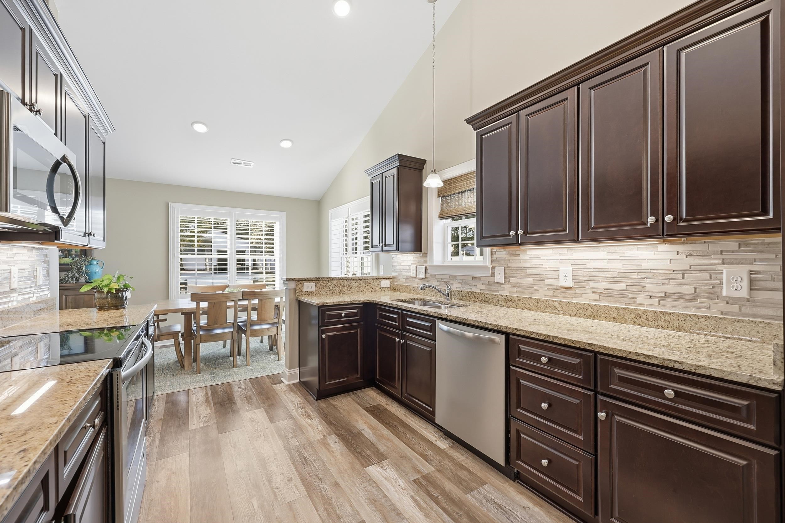 4576 Sandy Ln.