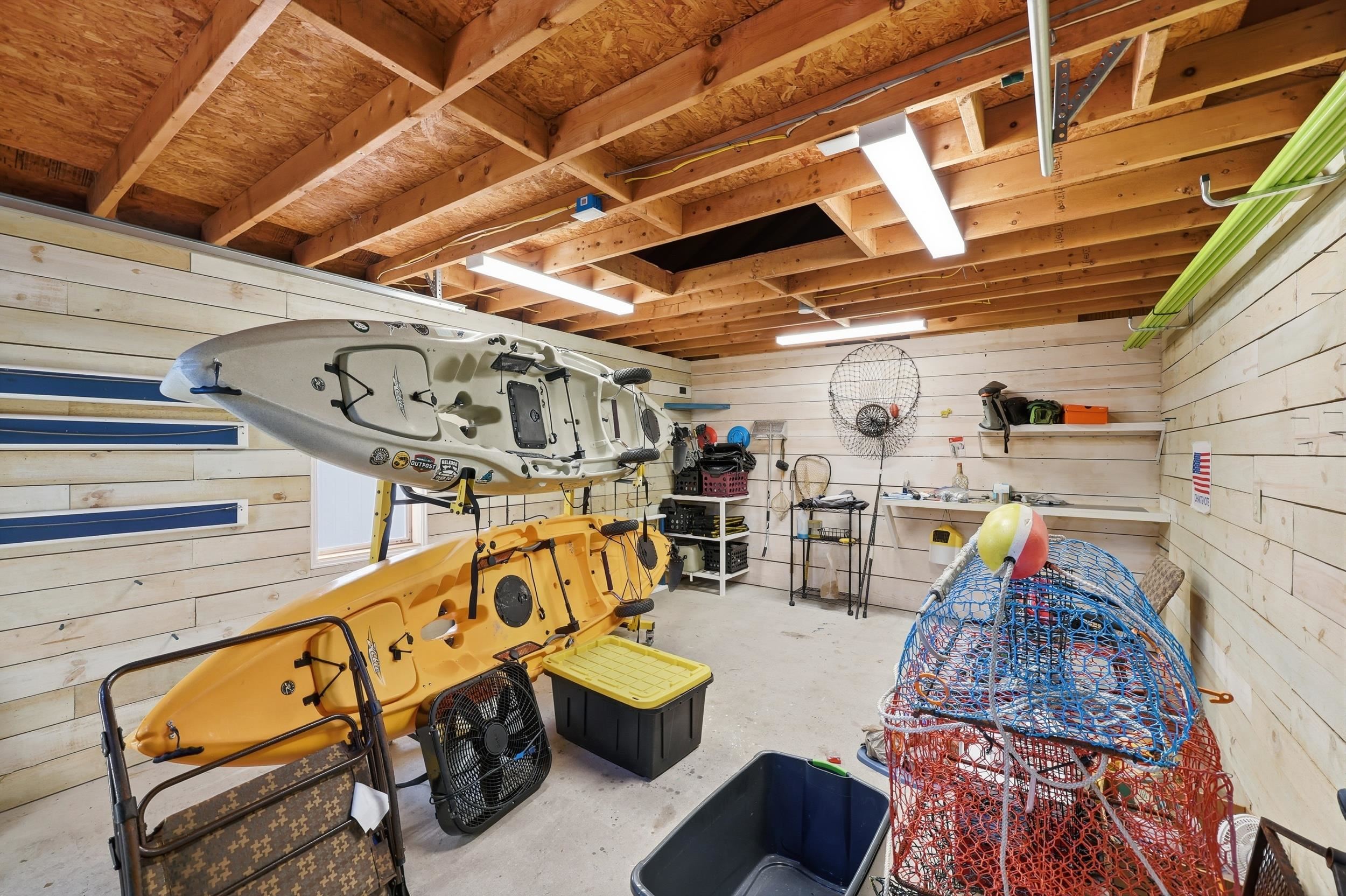 4576 Sandy Ln.